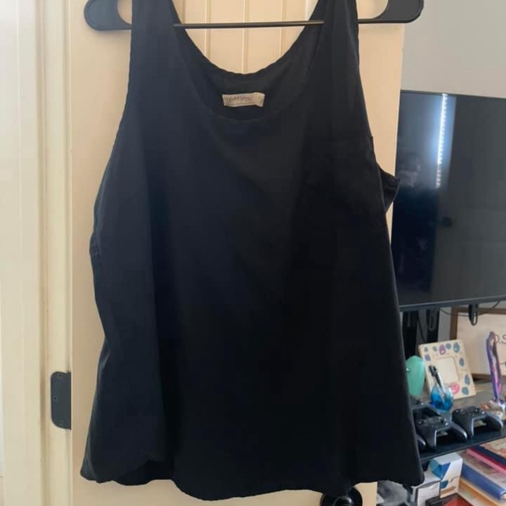 Black tank